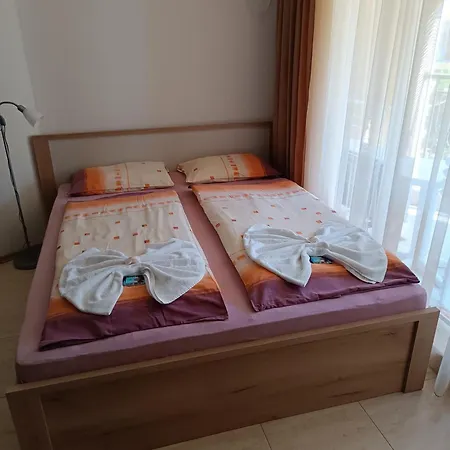 Midia Family - S Vyhledem Na