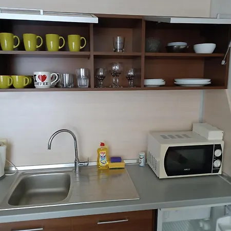 Midia Grand - S Vyhledem Na Aheloy