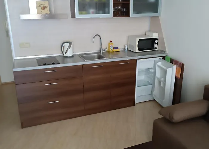 Midia Family - S Výhledem Na Moře * Acheloj